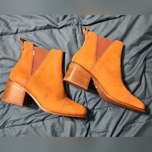 TOMS sz 10 Women's Esme Tan Slouch Boots - Picture 5 of 10